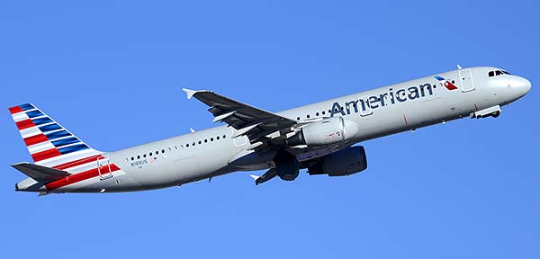 American Airbus A321-211 N188US, Phoenix Sky Harbor, December 24, 2014